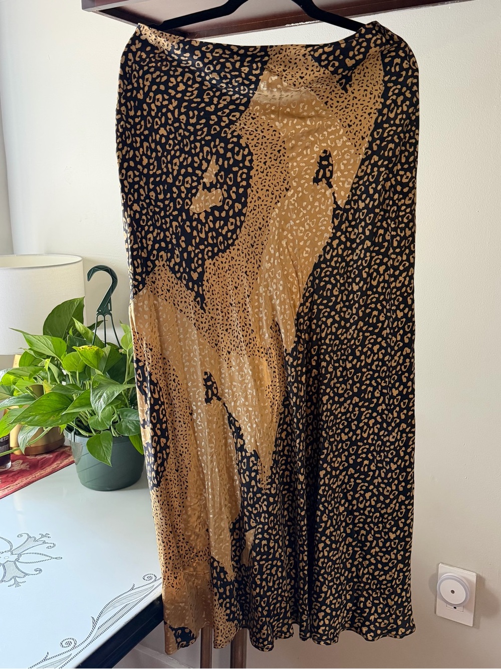 Rixo Gold Leopard Print Silk Bias Skirt - Picture 2 of 5